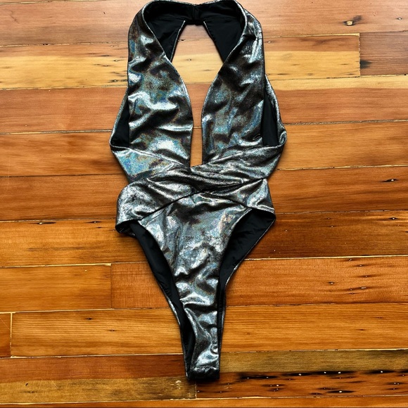 Sahara Ray Venus Cut Out One Piece Swimsuit Bodysuit - Picture 3 of 11